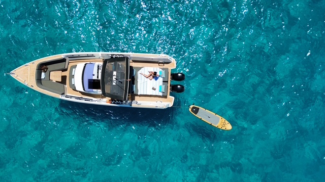Fjord 38 Express — photo 12