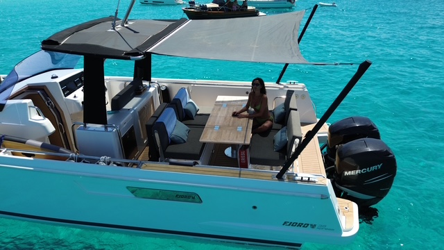 Fjord 38 Express — photo 19
