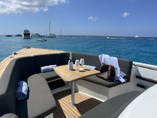 Fjord 38 Express — photo 9