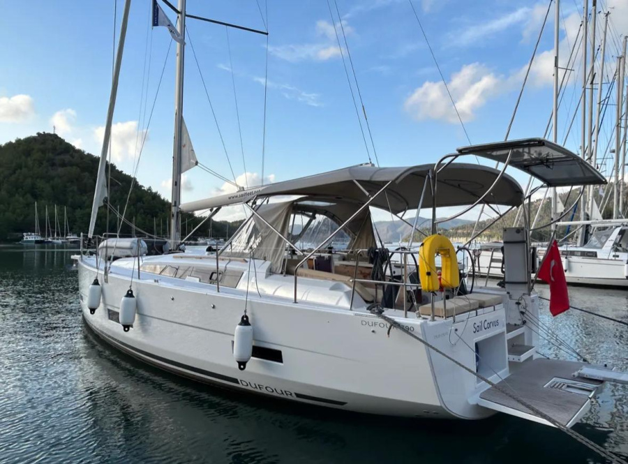 Dufour 390 Grand Large — photo 9