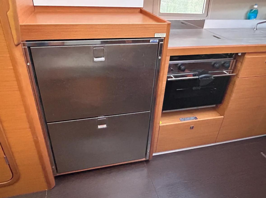 Dufour 390 Grand Large — photo 3