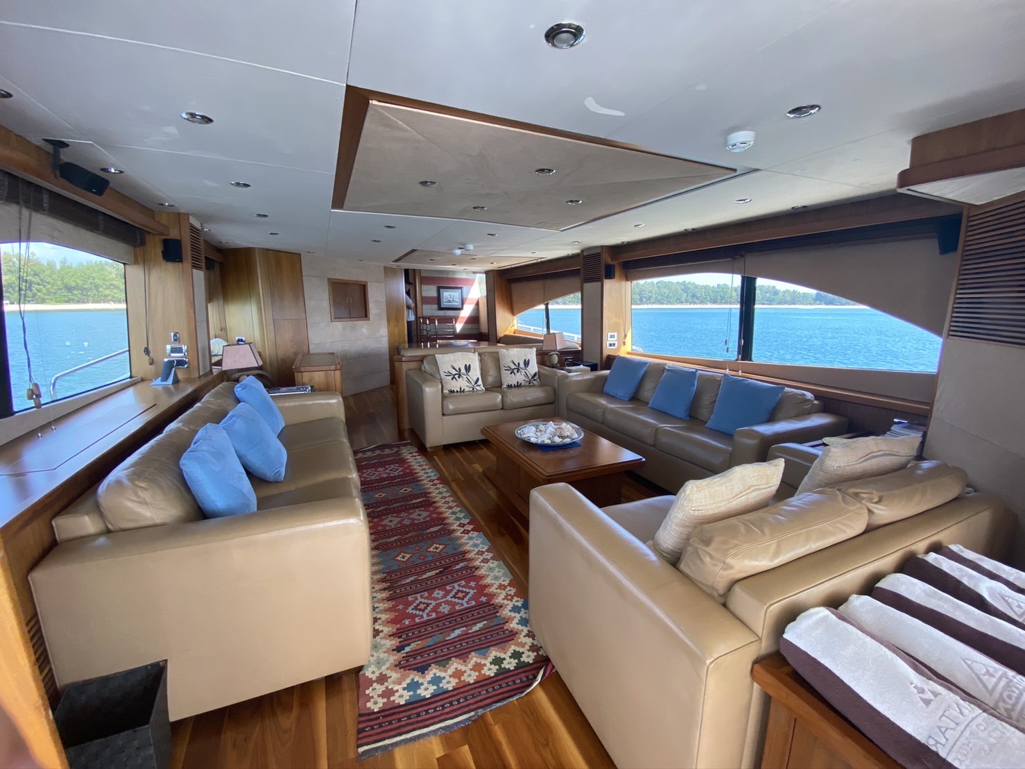 Sunseeker 90 — photo 9