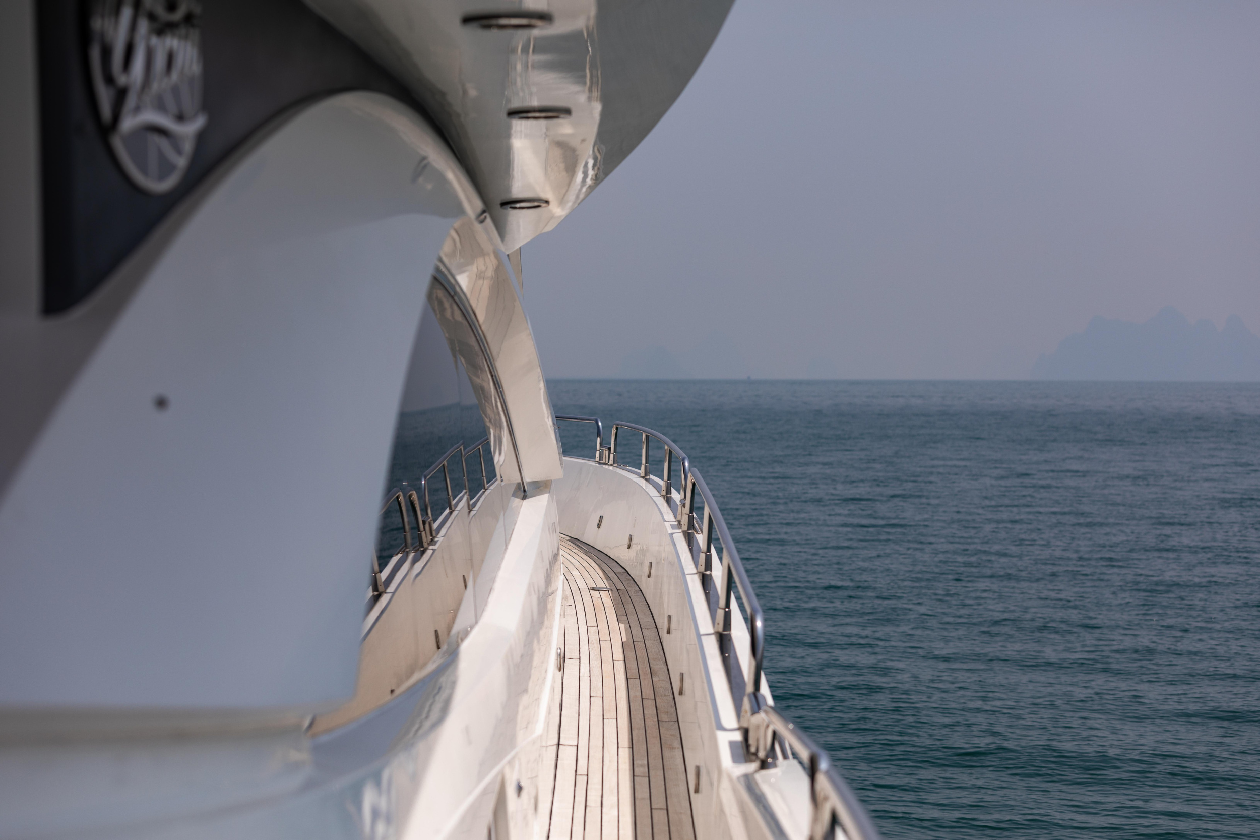 Sunseeker 90 — photo 12