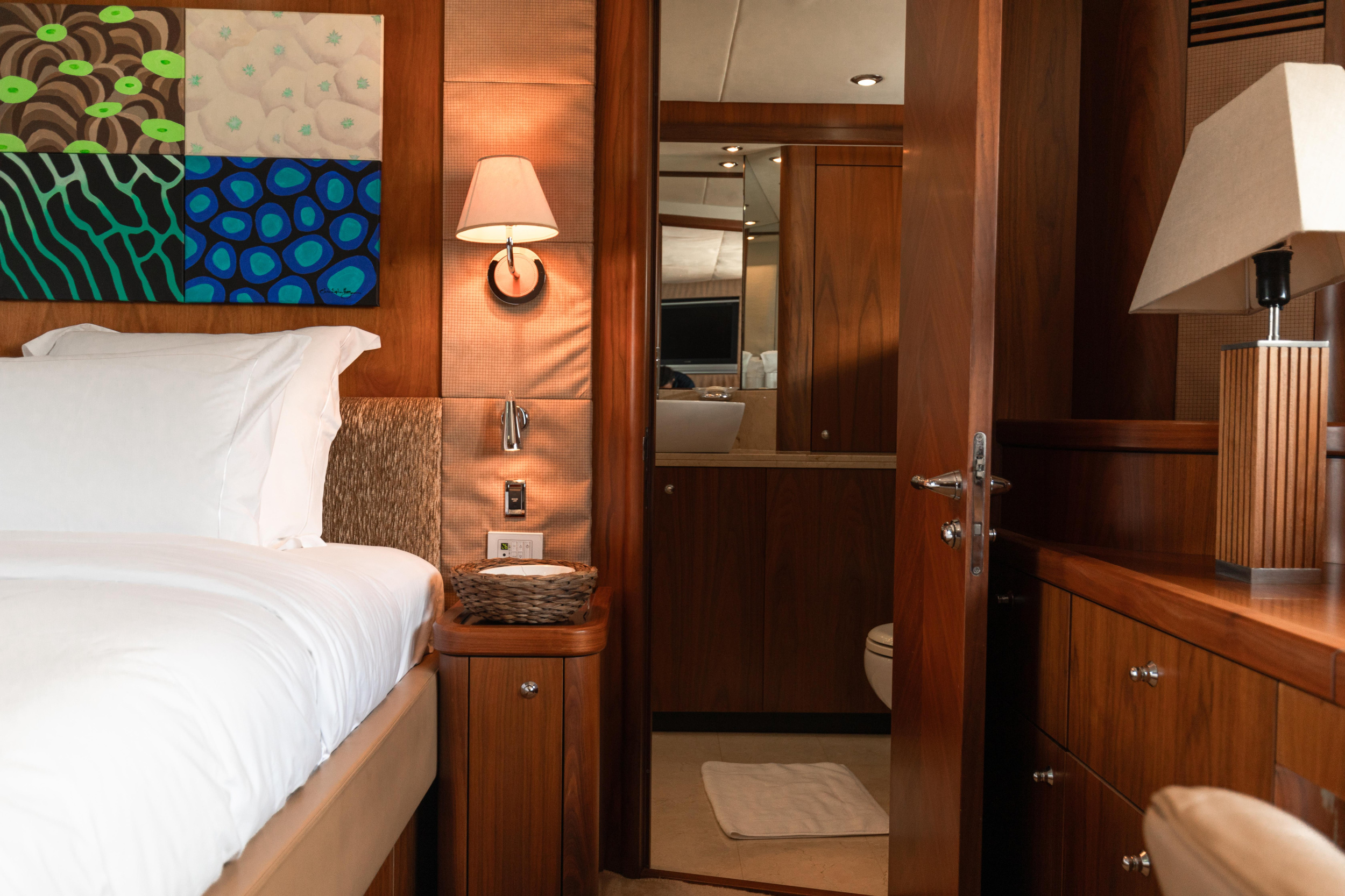 Sunseeker 90 — photo 19