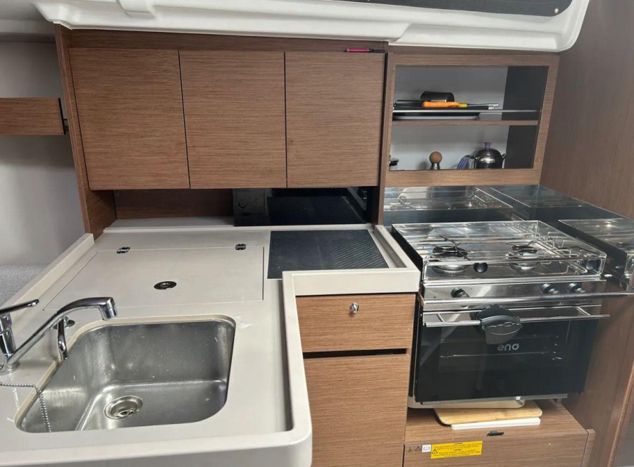 Oceanis 34.1 — photo 13