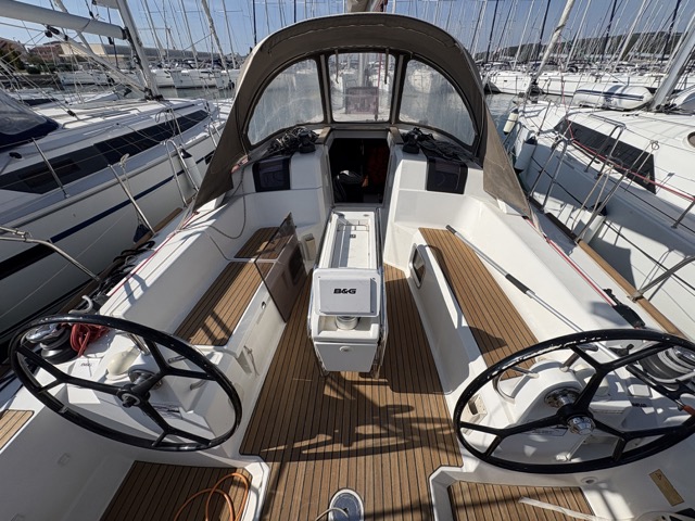 Sun odyssey 379 performance — photo 3