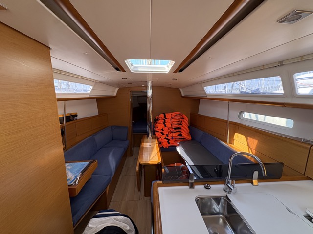 Sun odyssey 379 performance — photo 4