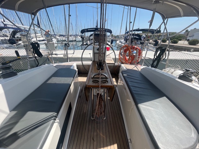 Bavaria Cruiser 33 — photo 2