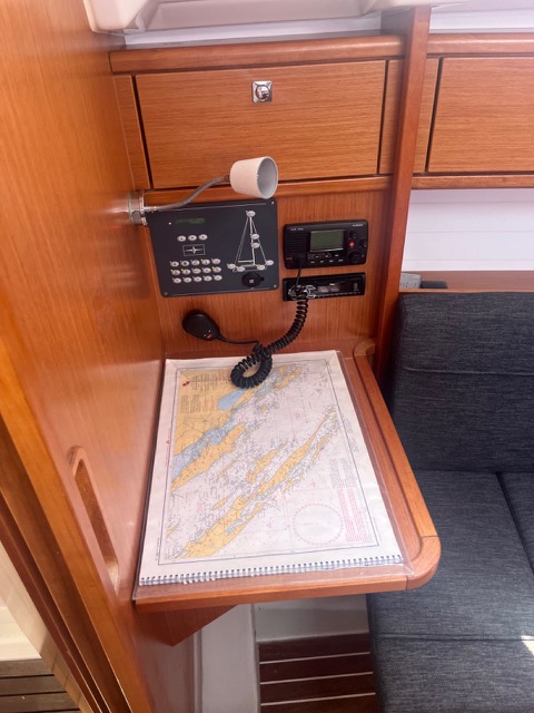 Bavaria Cruiser 33 — photo 12