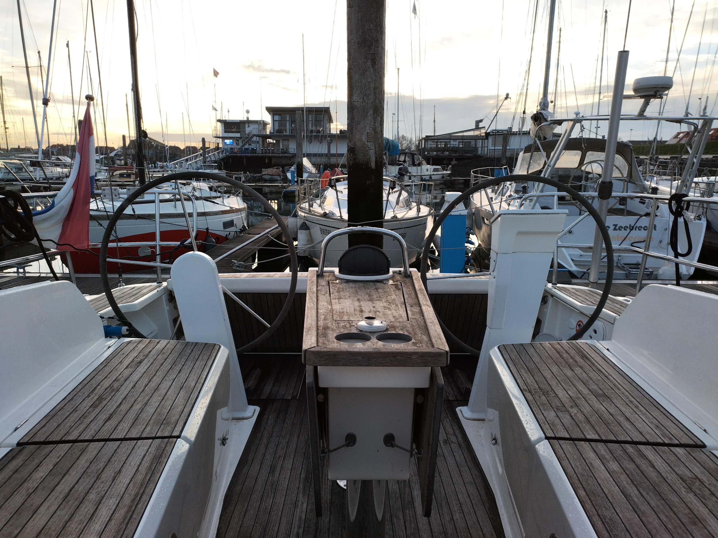 Bavaria 41 Cruiser — photo 6