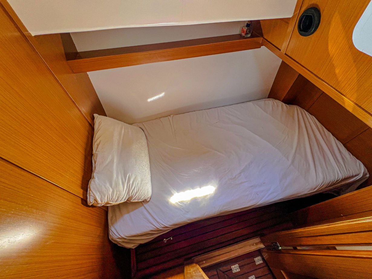 Motoryacht — photo 14