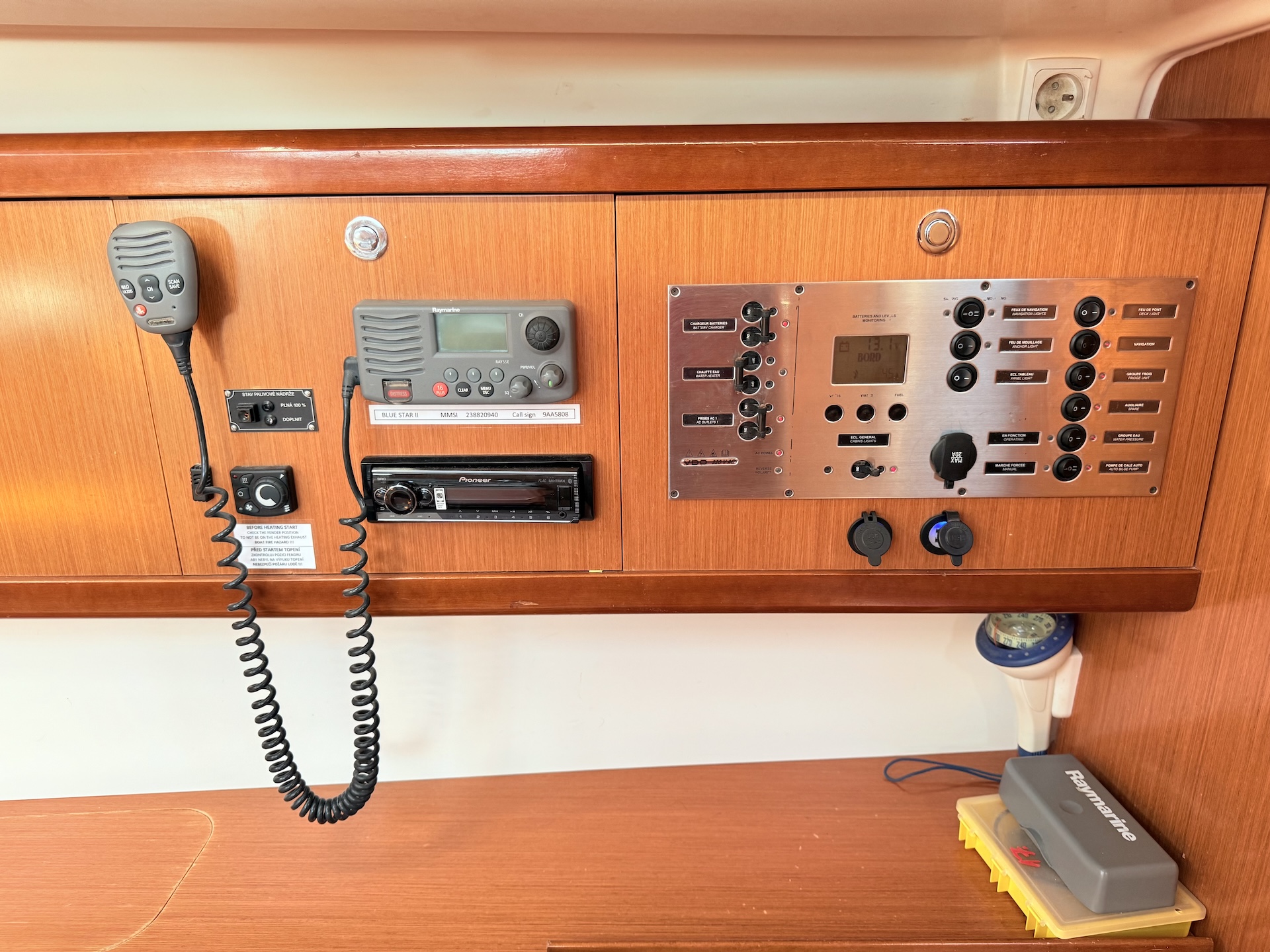 Oceanis 43 — photo 14