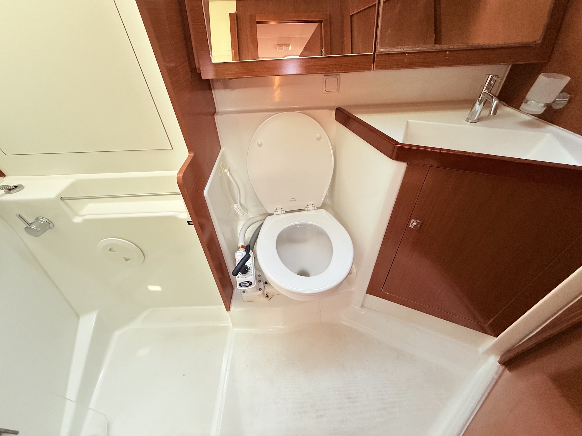 Oceanis 41 — photo 16