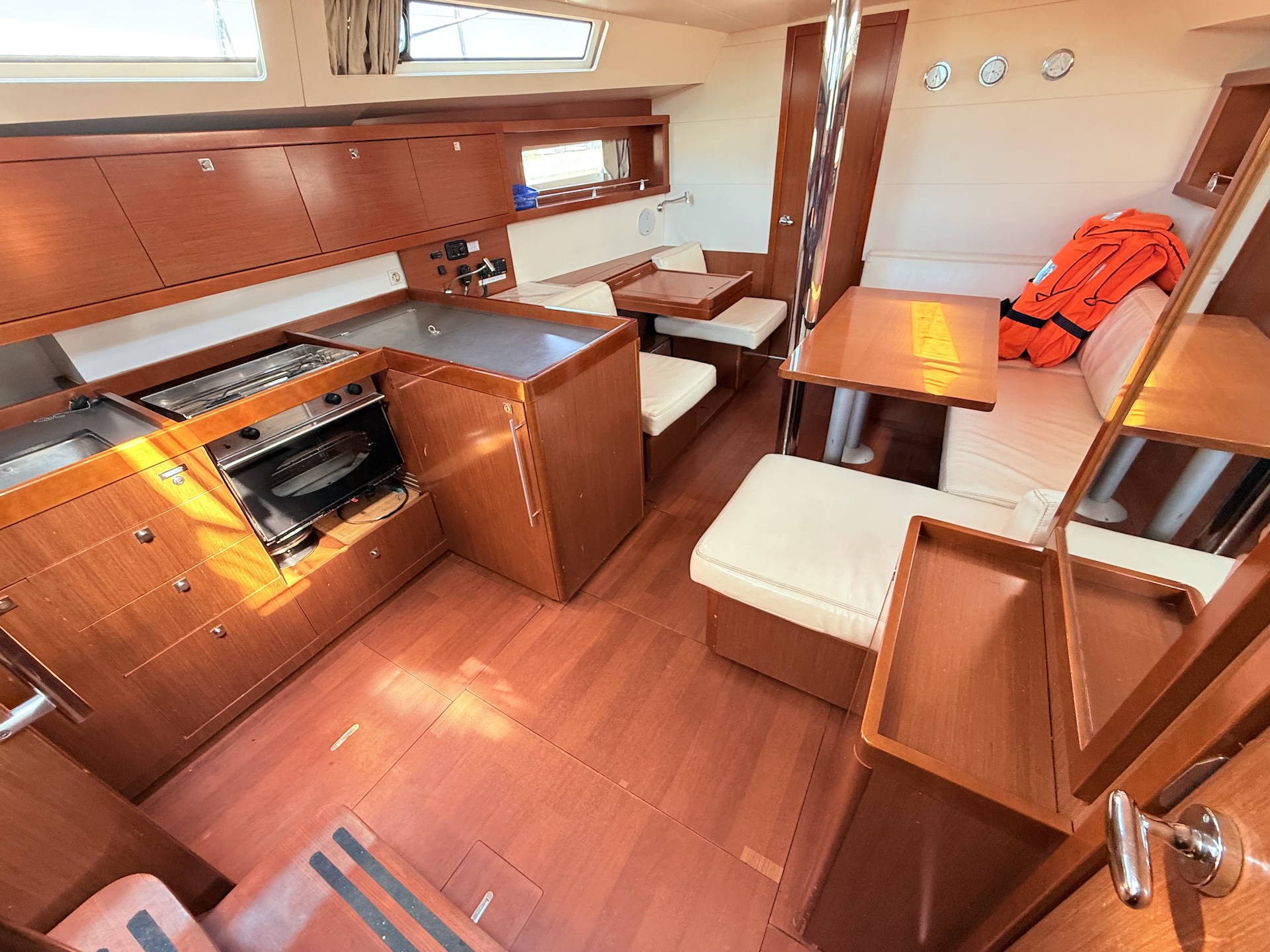 Oceanis 41 — photo 7
