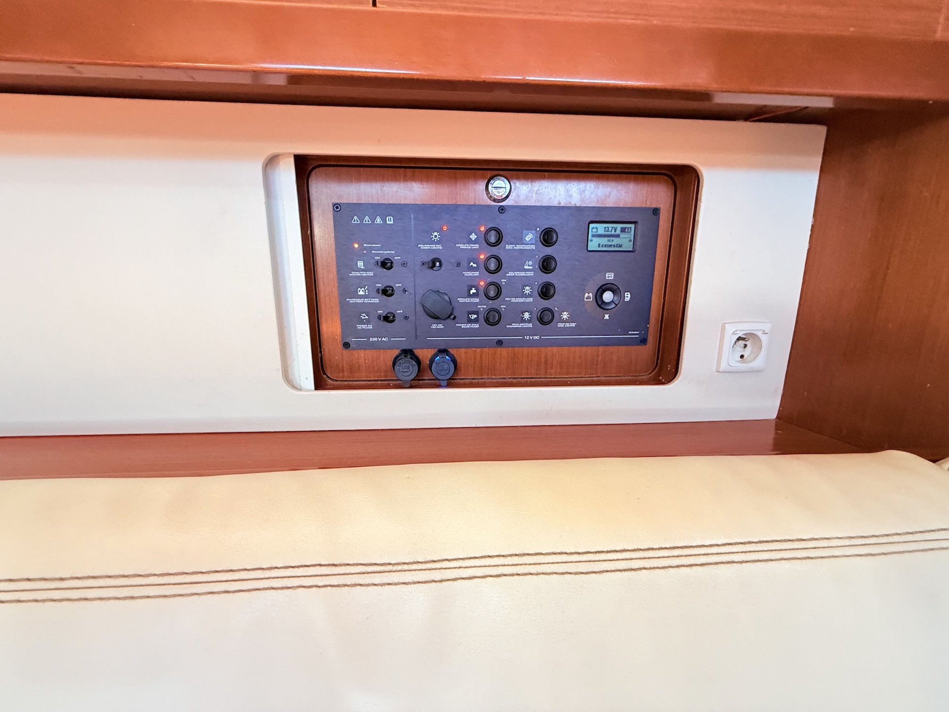 Oceanis 41 — photo 23