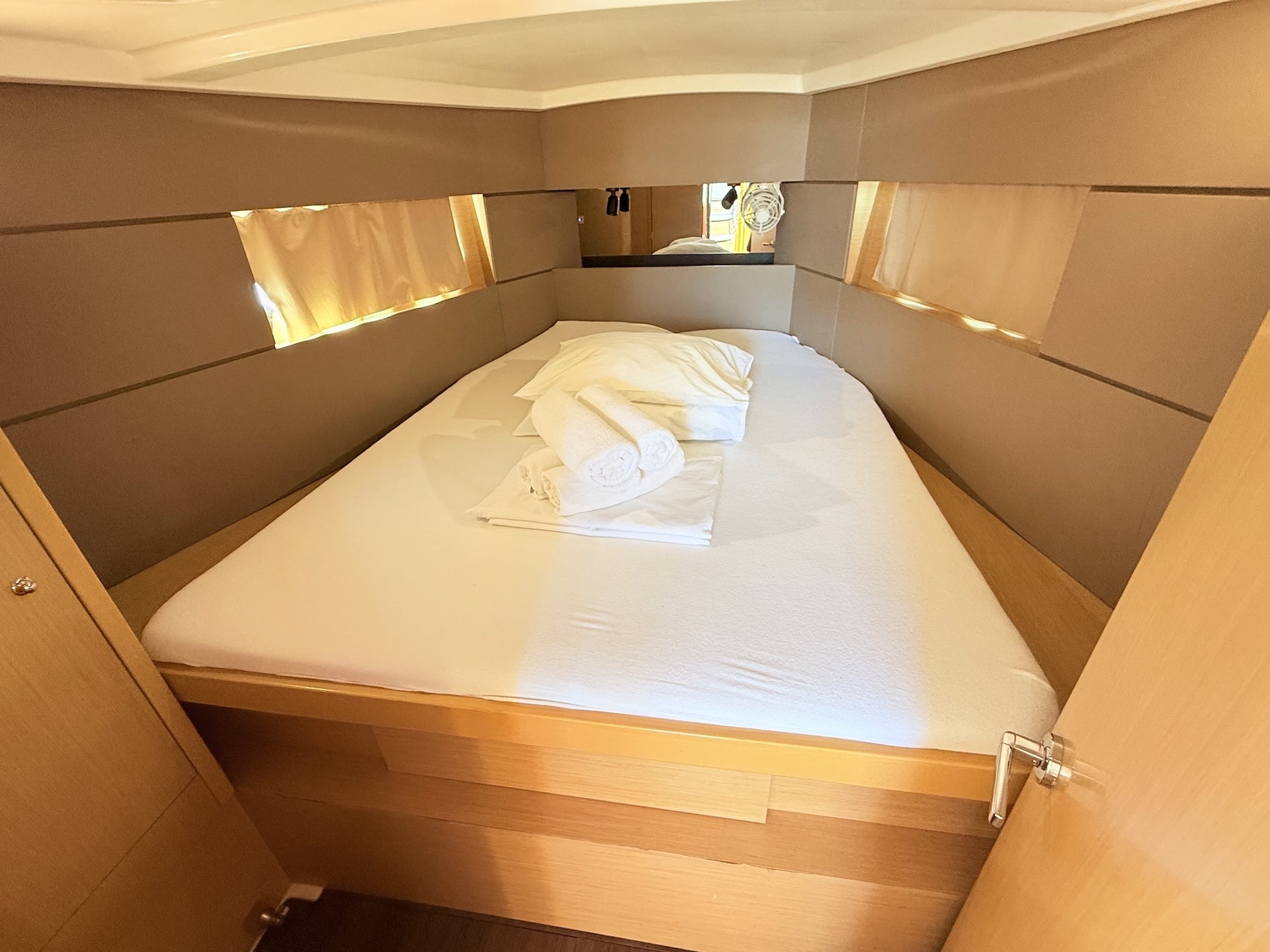 Oceanis 38.1 — photo 13