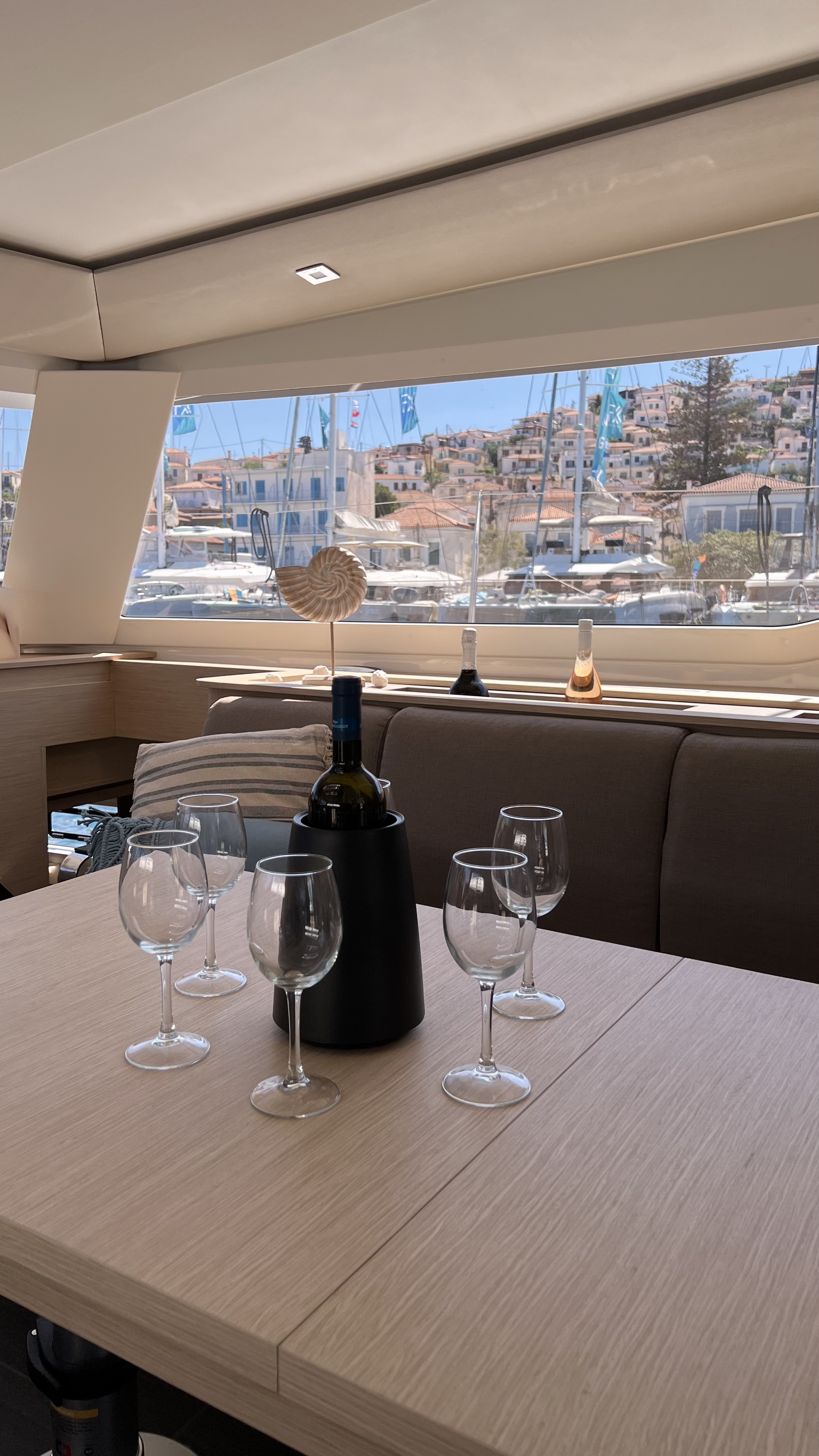 Fountaine Pajot Aura 51 — photo 39