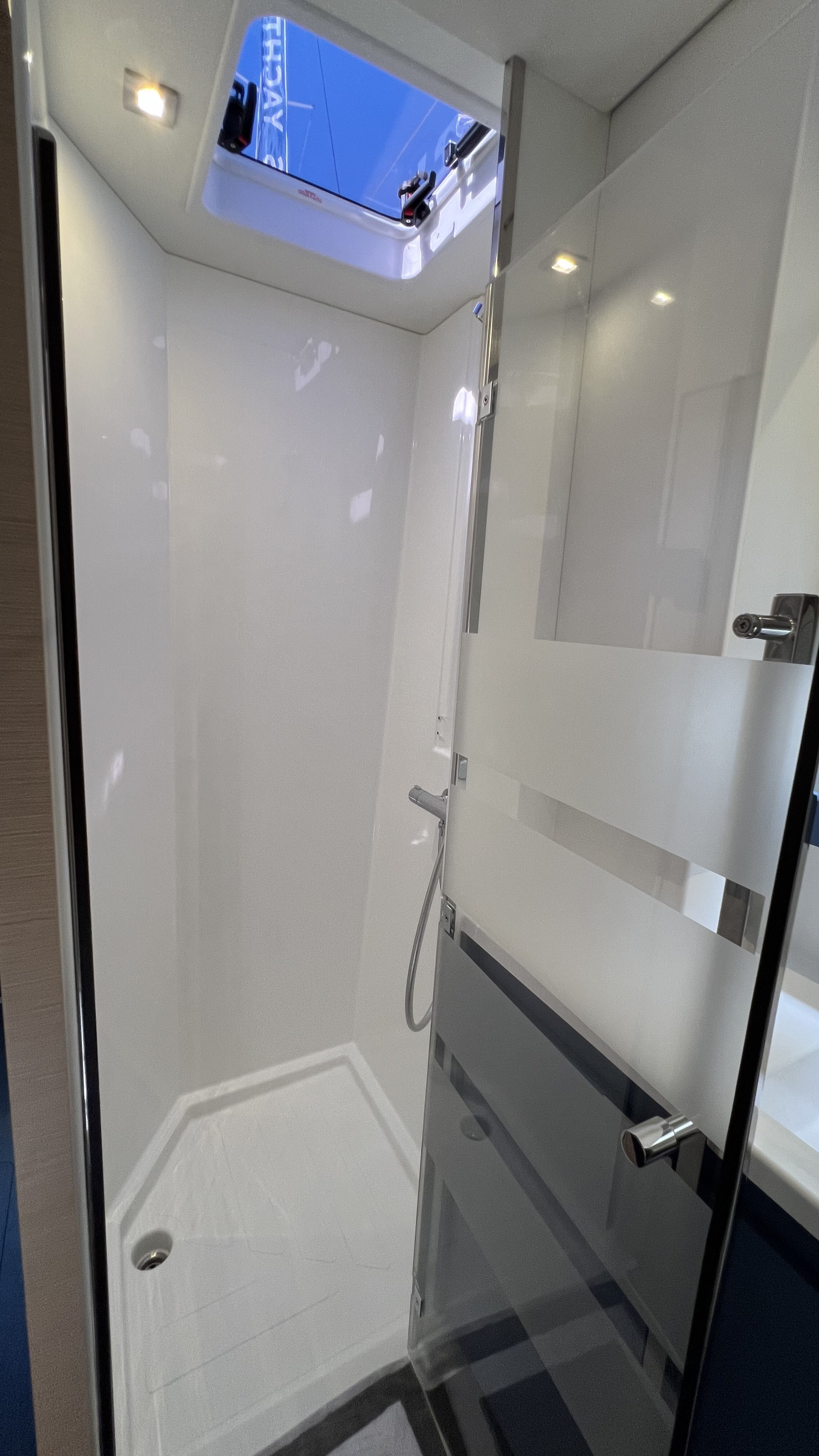 Fountaine Pajot Aura 51 — photo 24