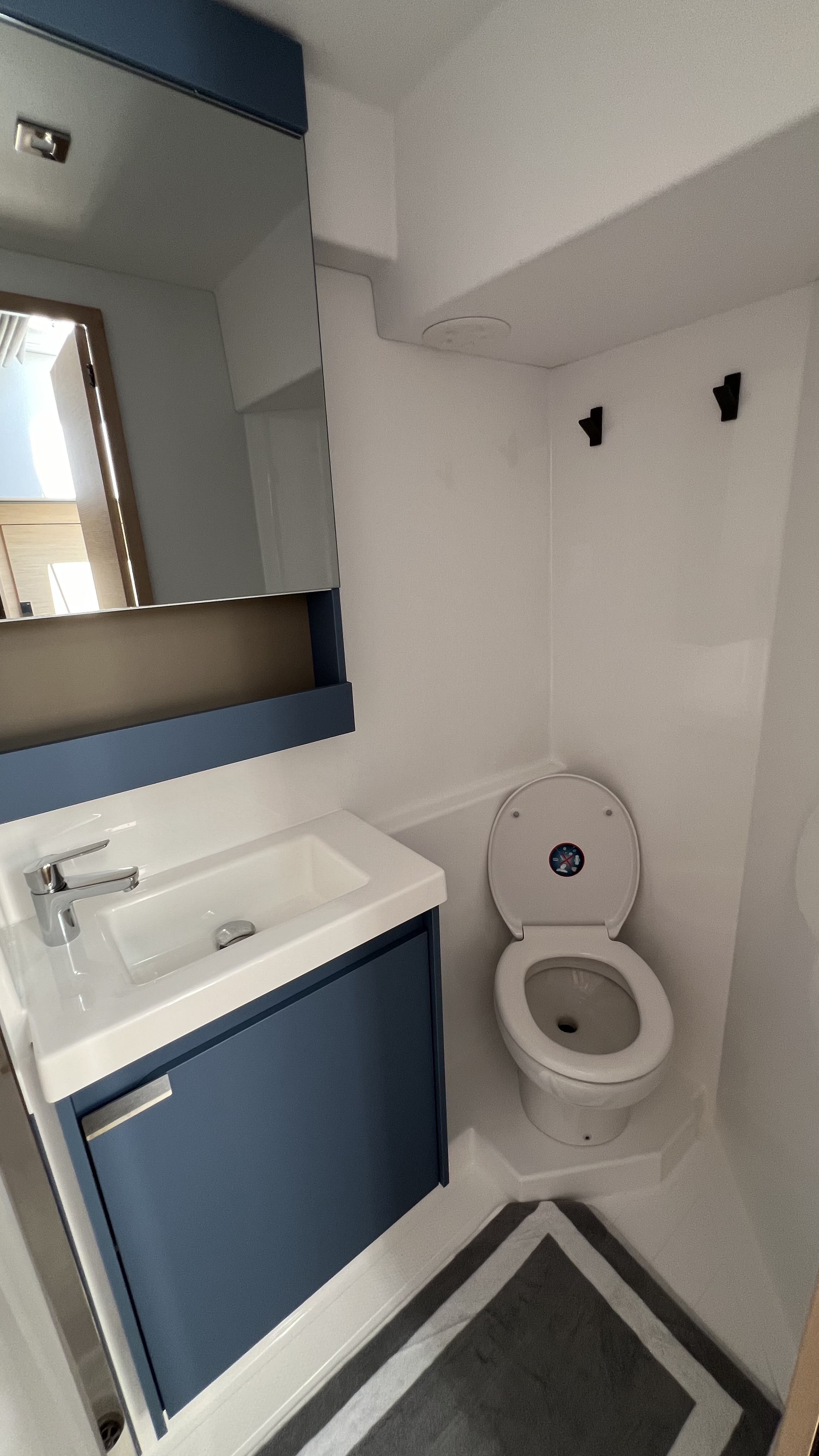 Fountaine Pajot Aura 51 — photo 35