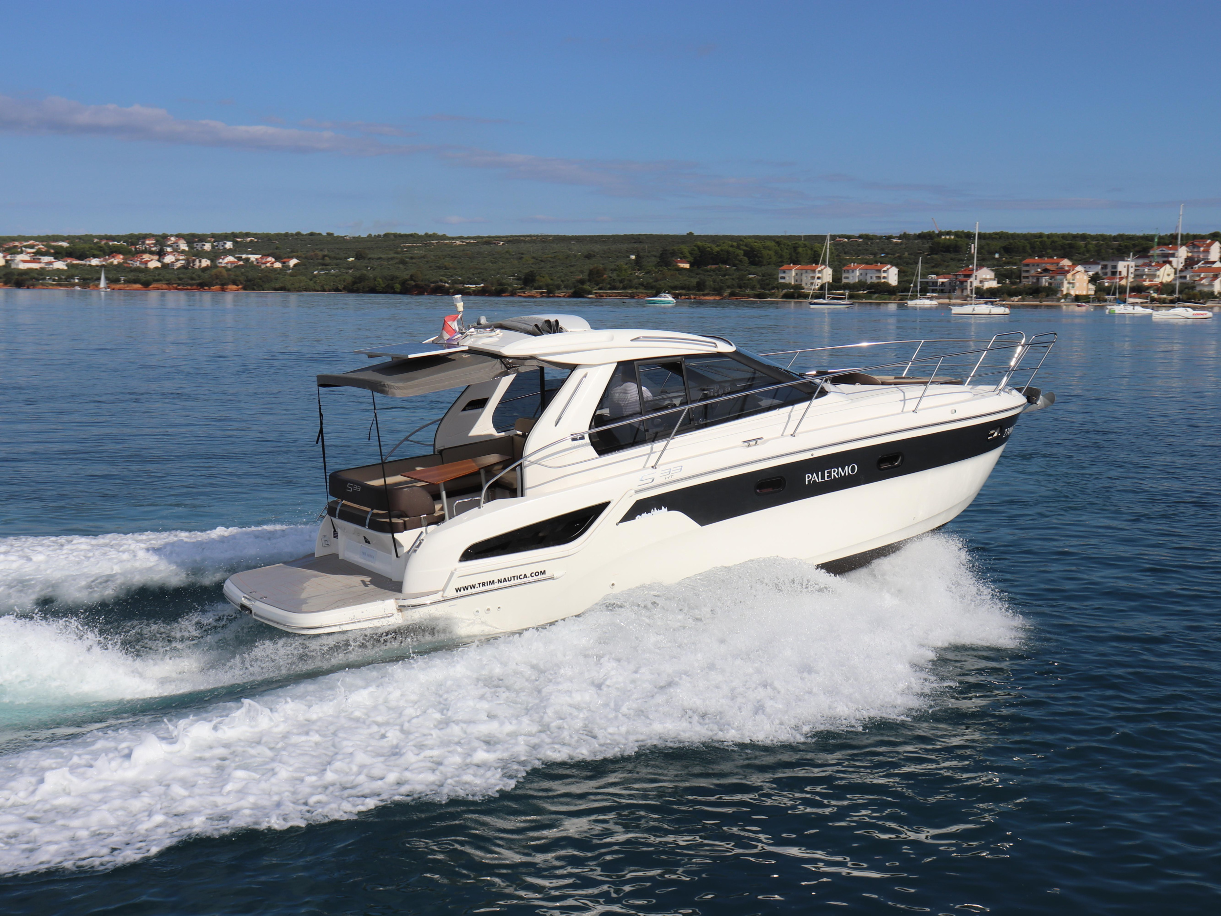Bavaria S33 HT — photo 1