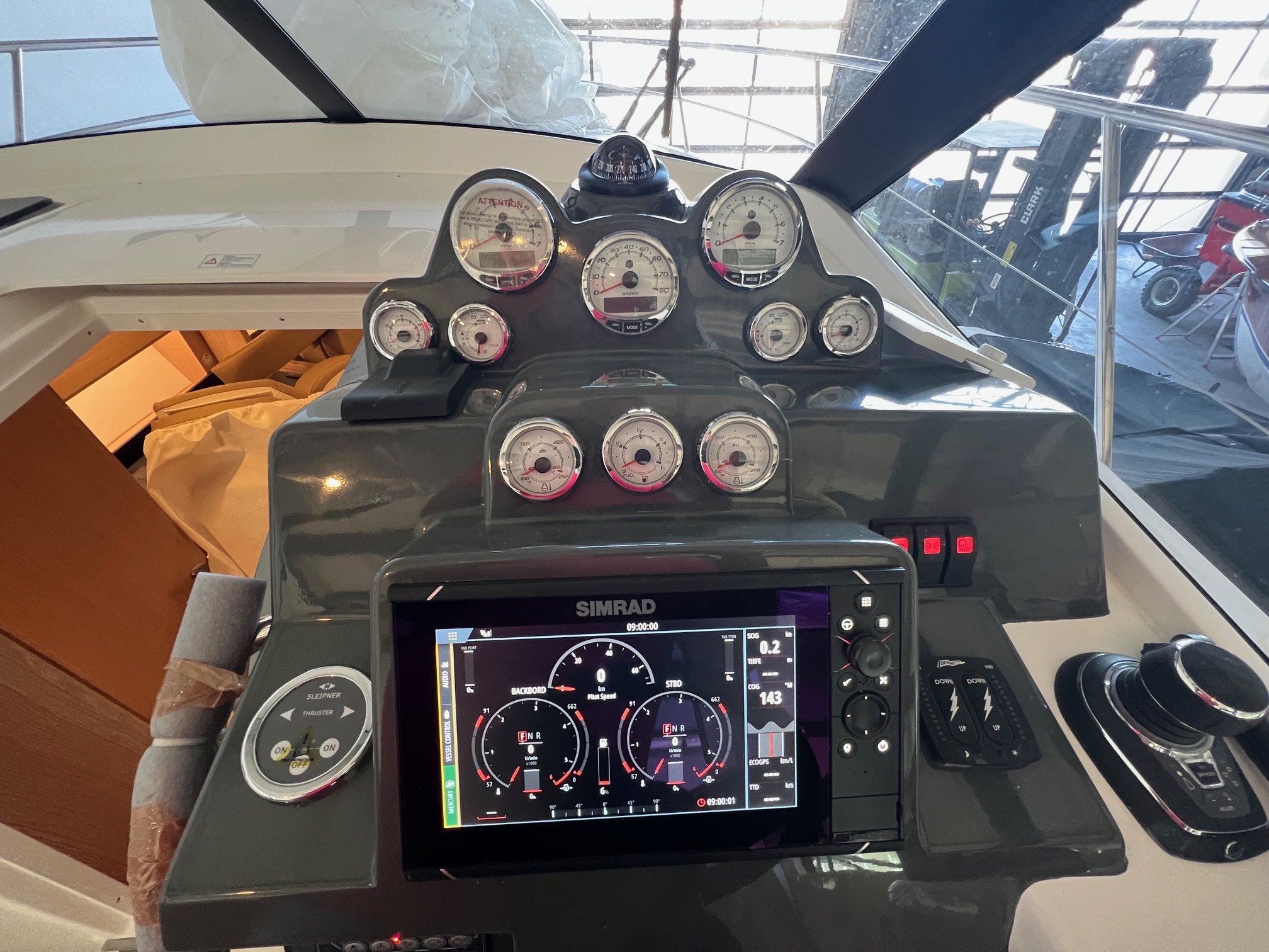 Bavaria S30 — photo 9