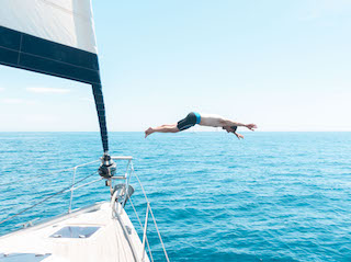 Bavaria 49 — photo 5