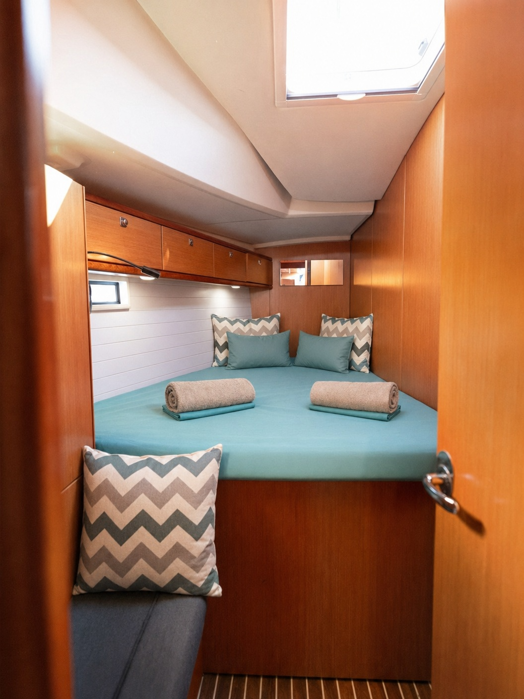 Bavaria Cruiser 46 — photo 10