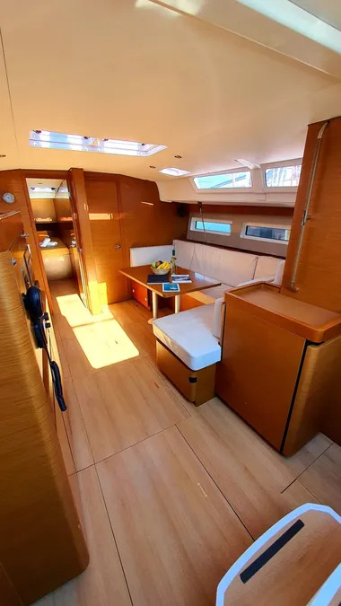 Sun Odyssey 490 — photo 3