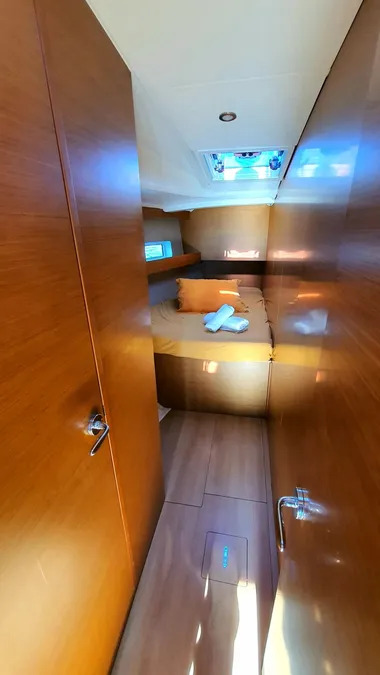 Sun Odyssey 490 — photo 7