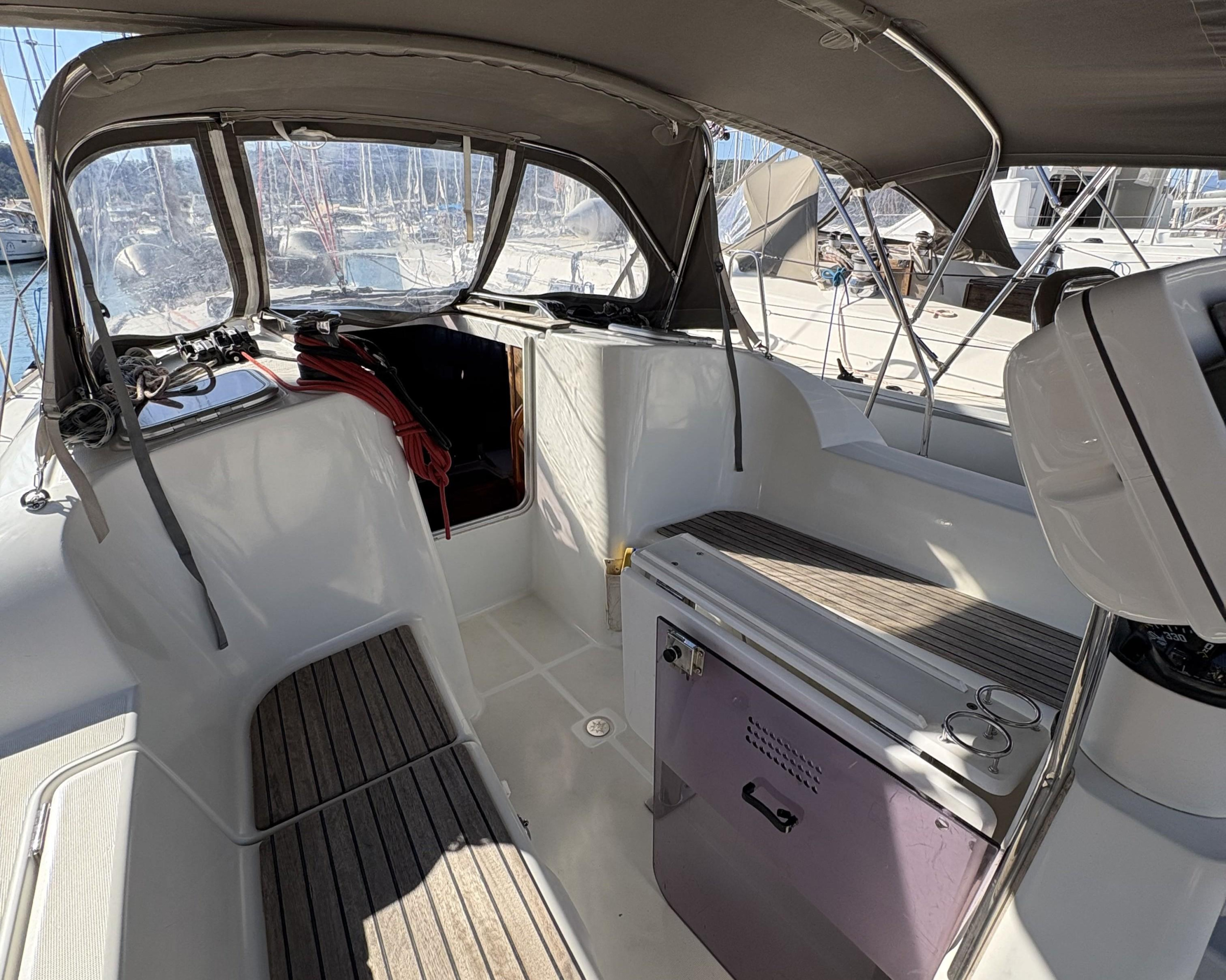 Sun Odyssey 36i — photo 9
