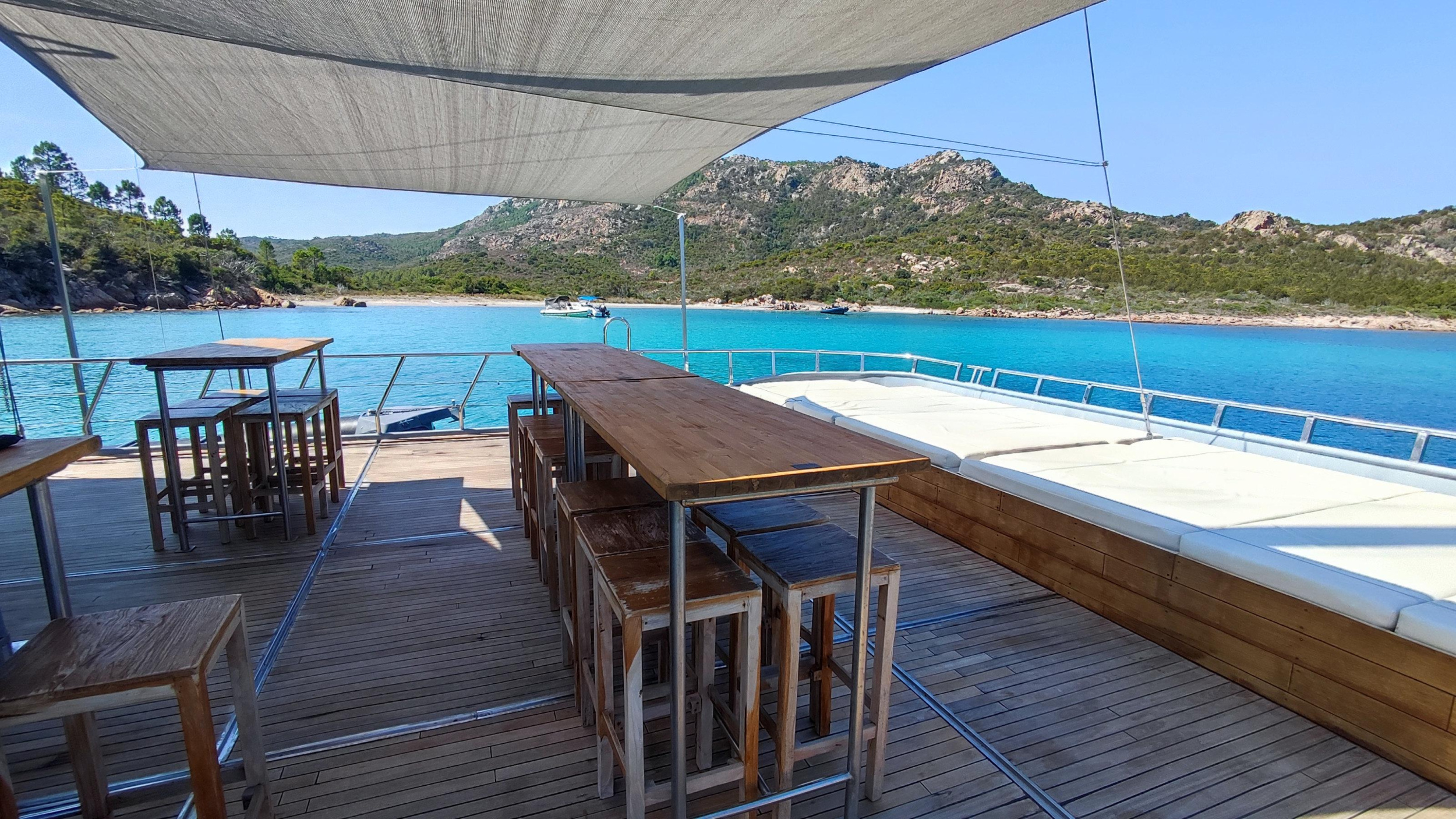Motor Sailor Catamaran — photo 10