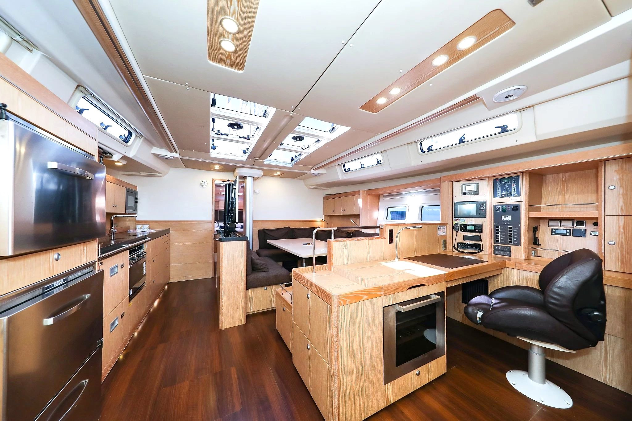 Hanse 575 — photo 2