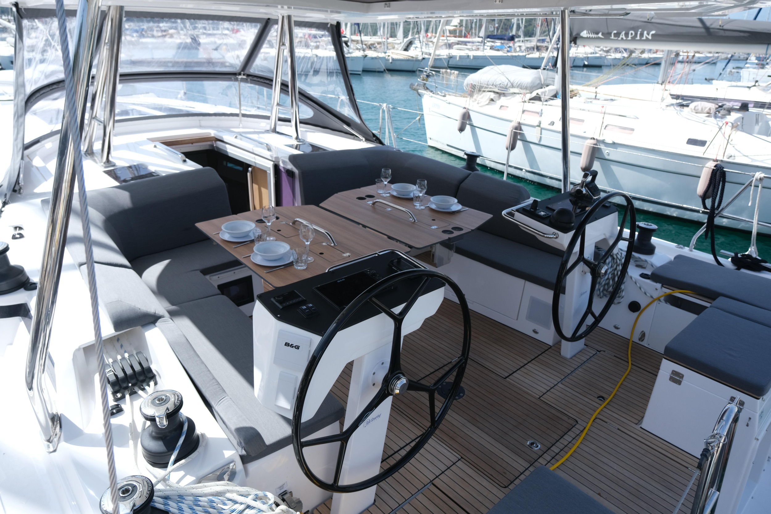 Bavaria C46 — photo 7