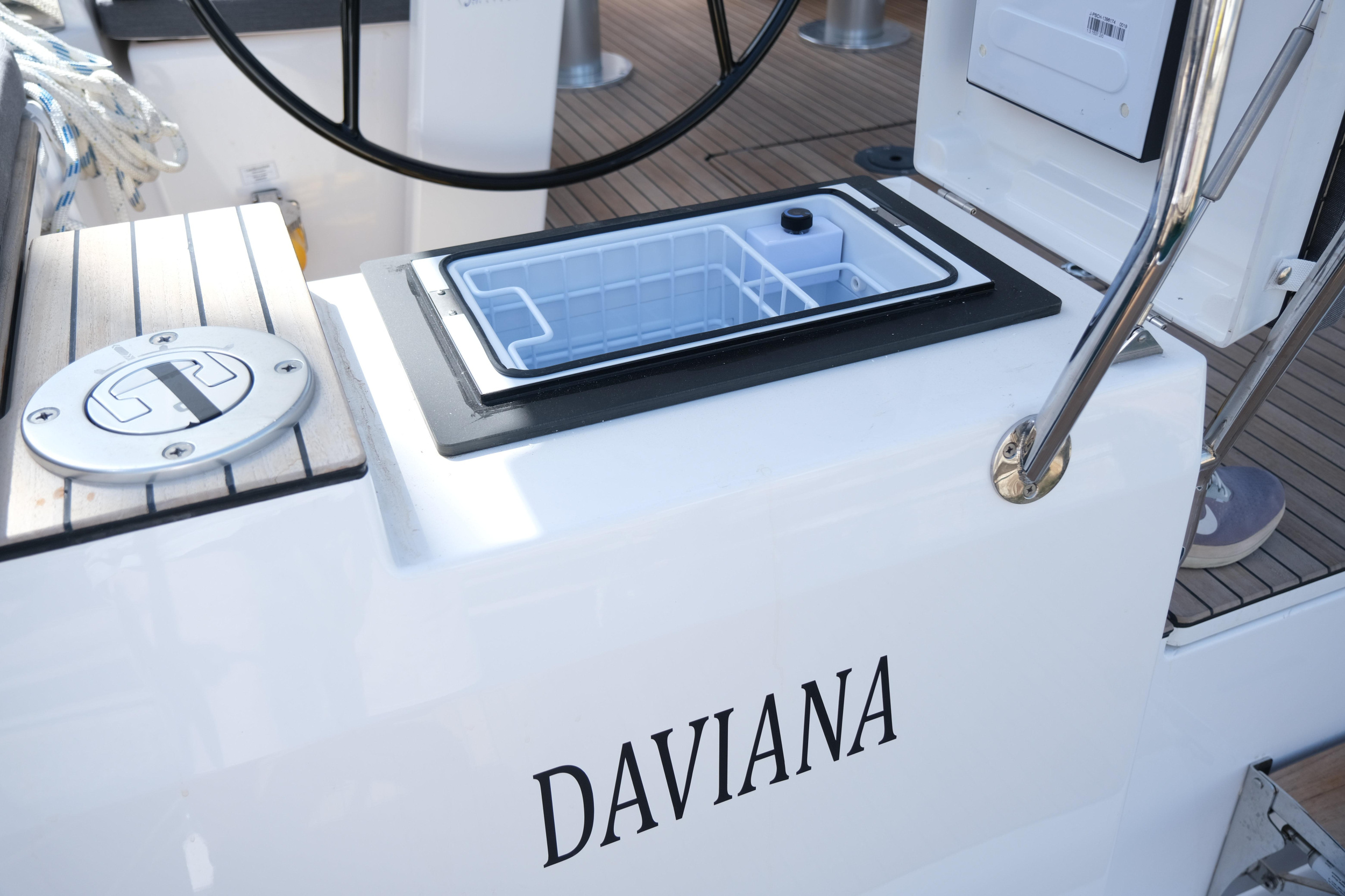 Bavaria C46 — photo 13