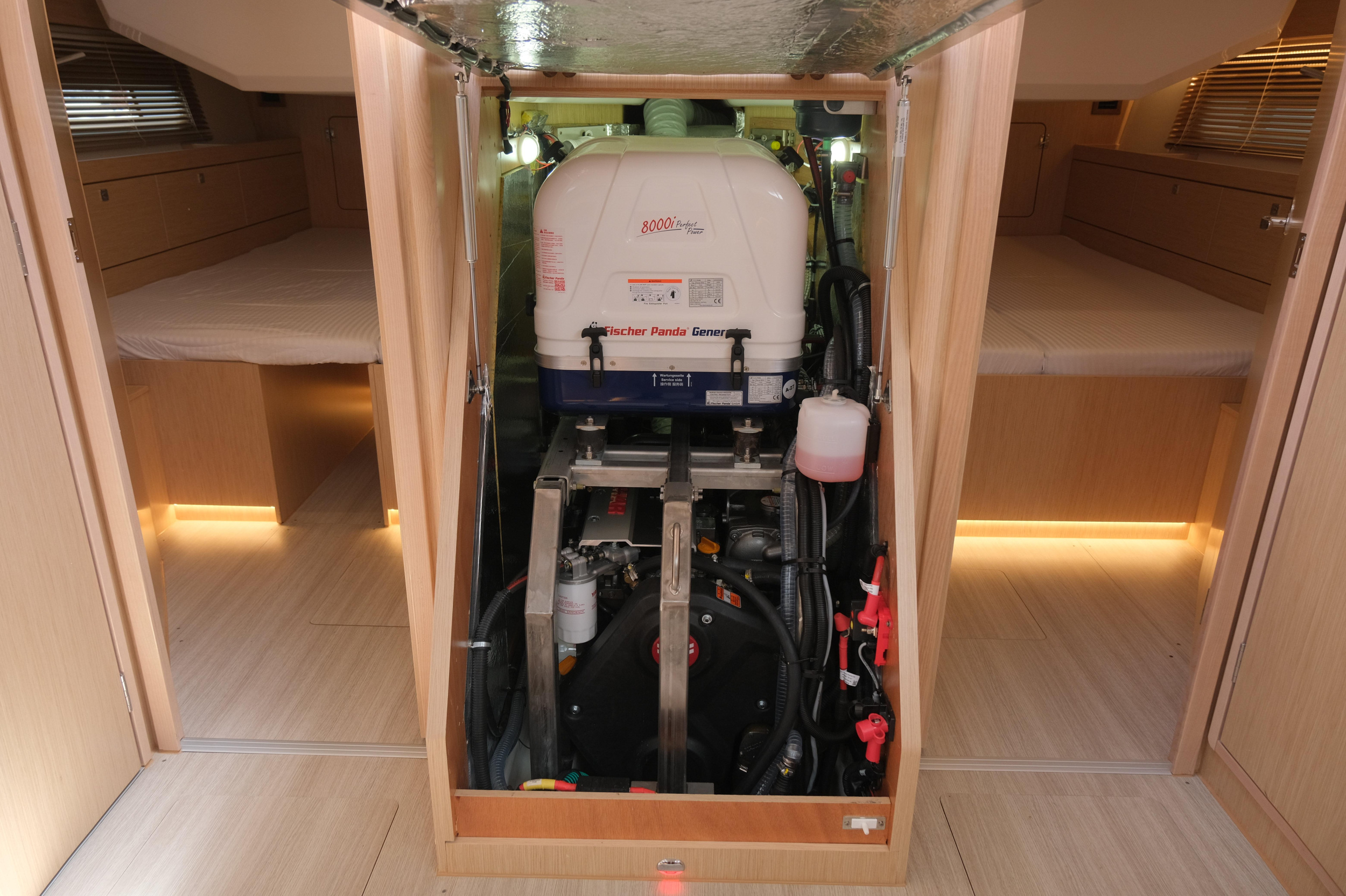 Bavaria C46 — photo 4