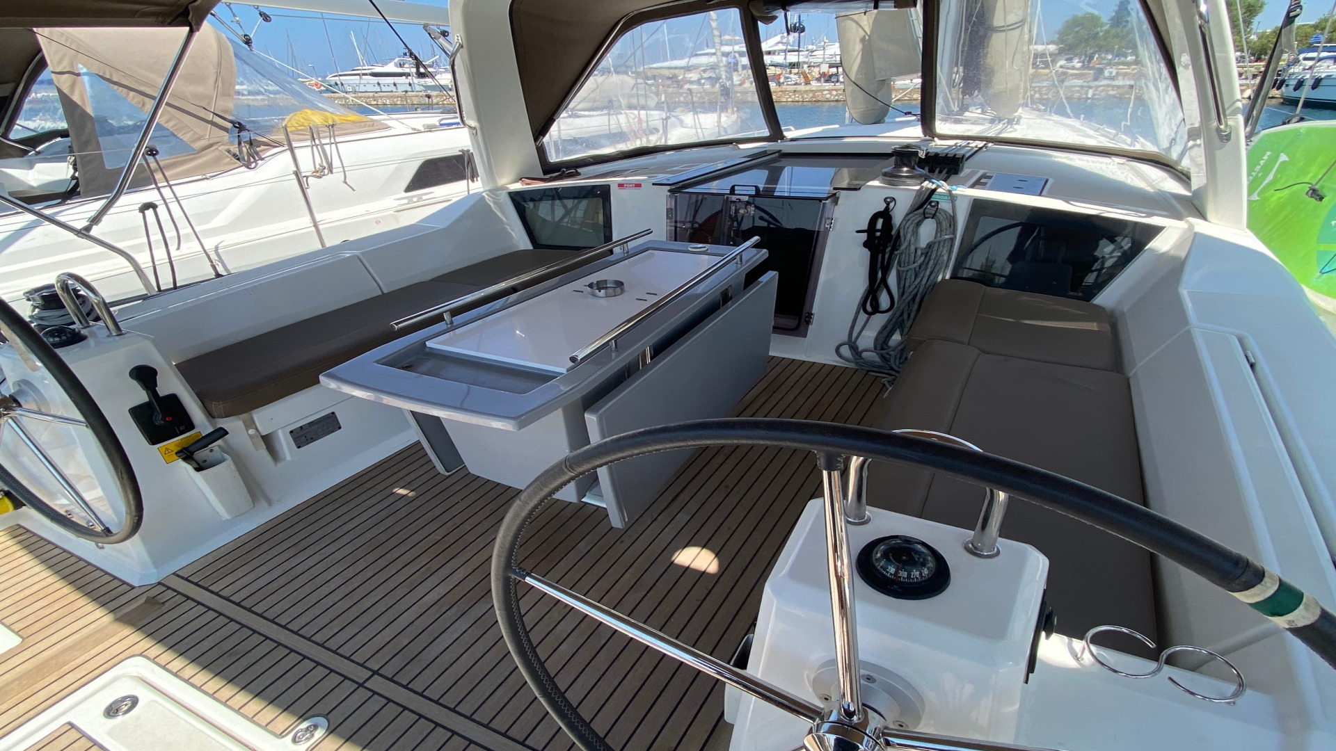 Oceanis 41.1 — photo 6
