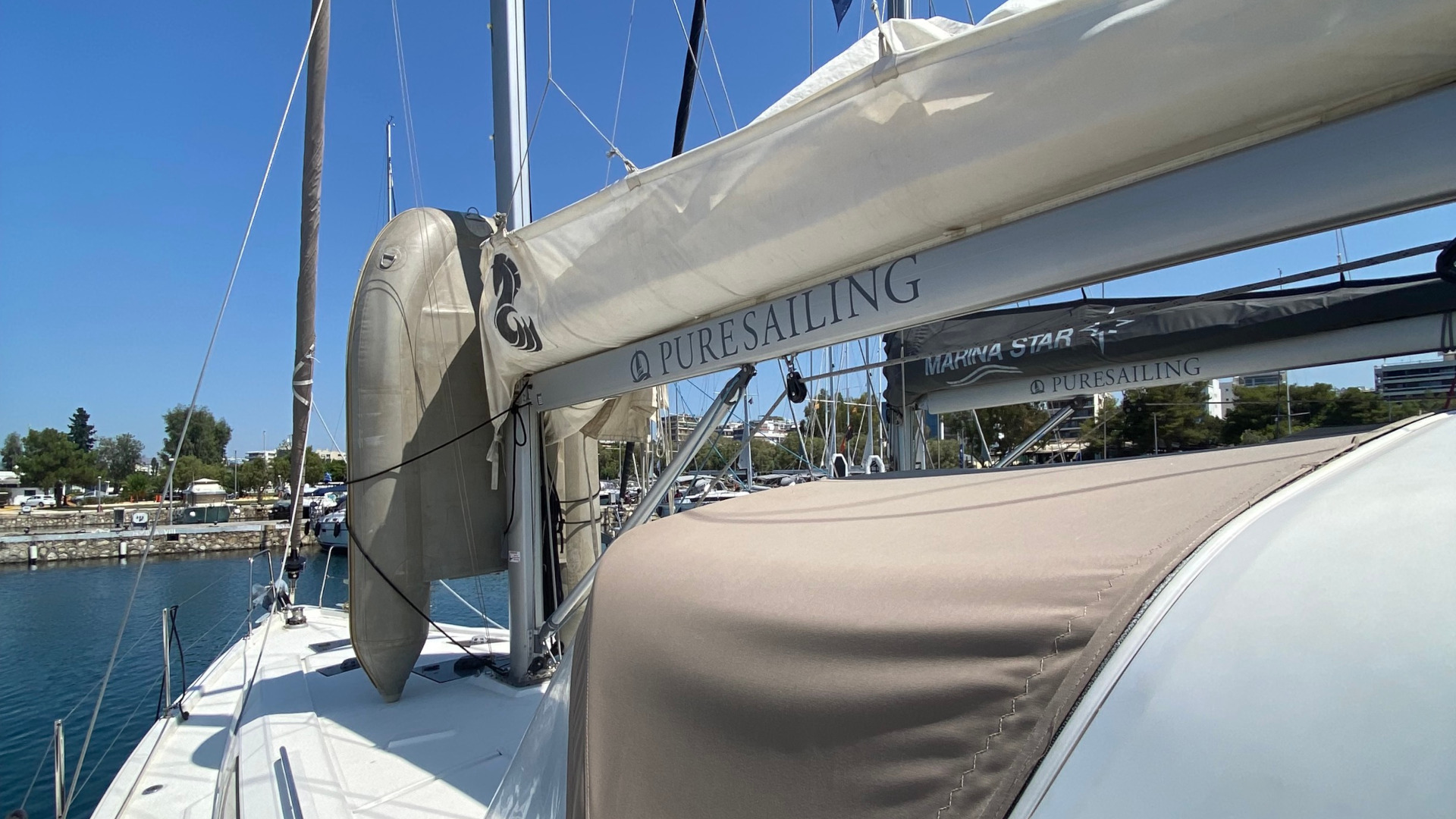 Oceanis 41.1 — photo 7
