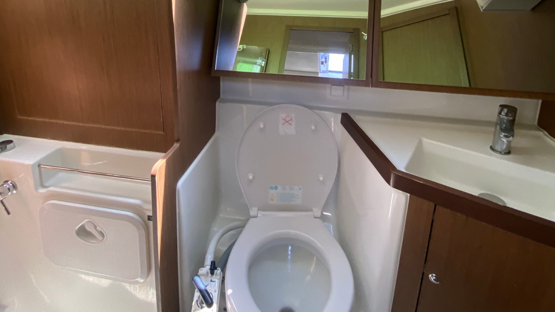 Oceanis 41.1 — photo 3