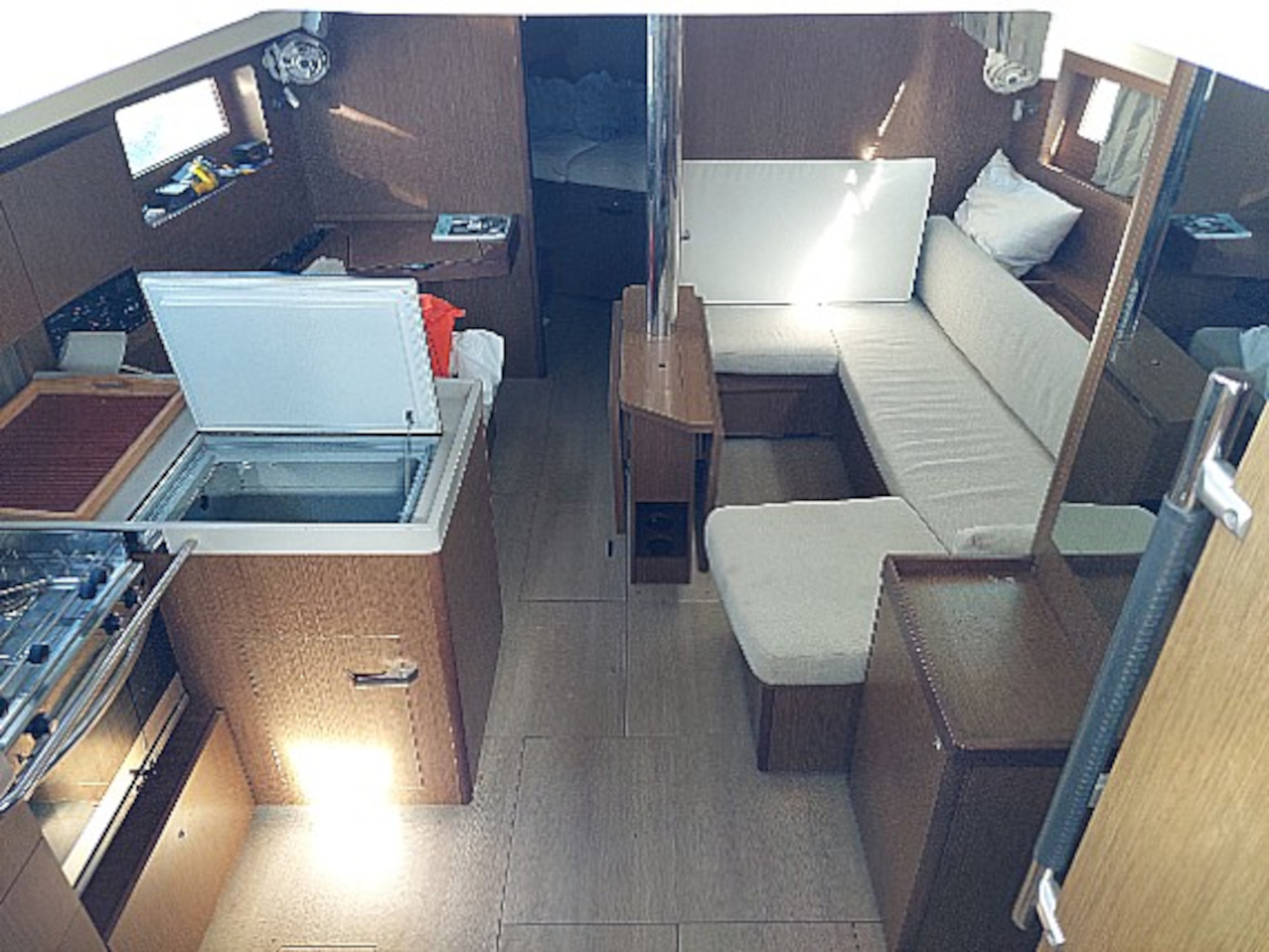 Oceanis 41.1 — photo 10