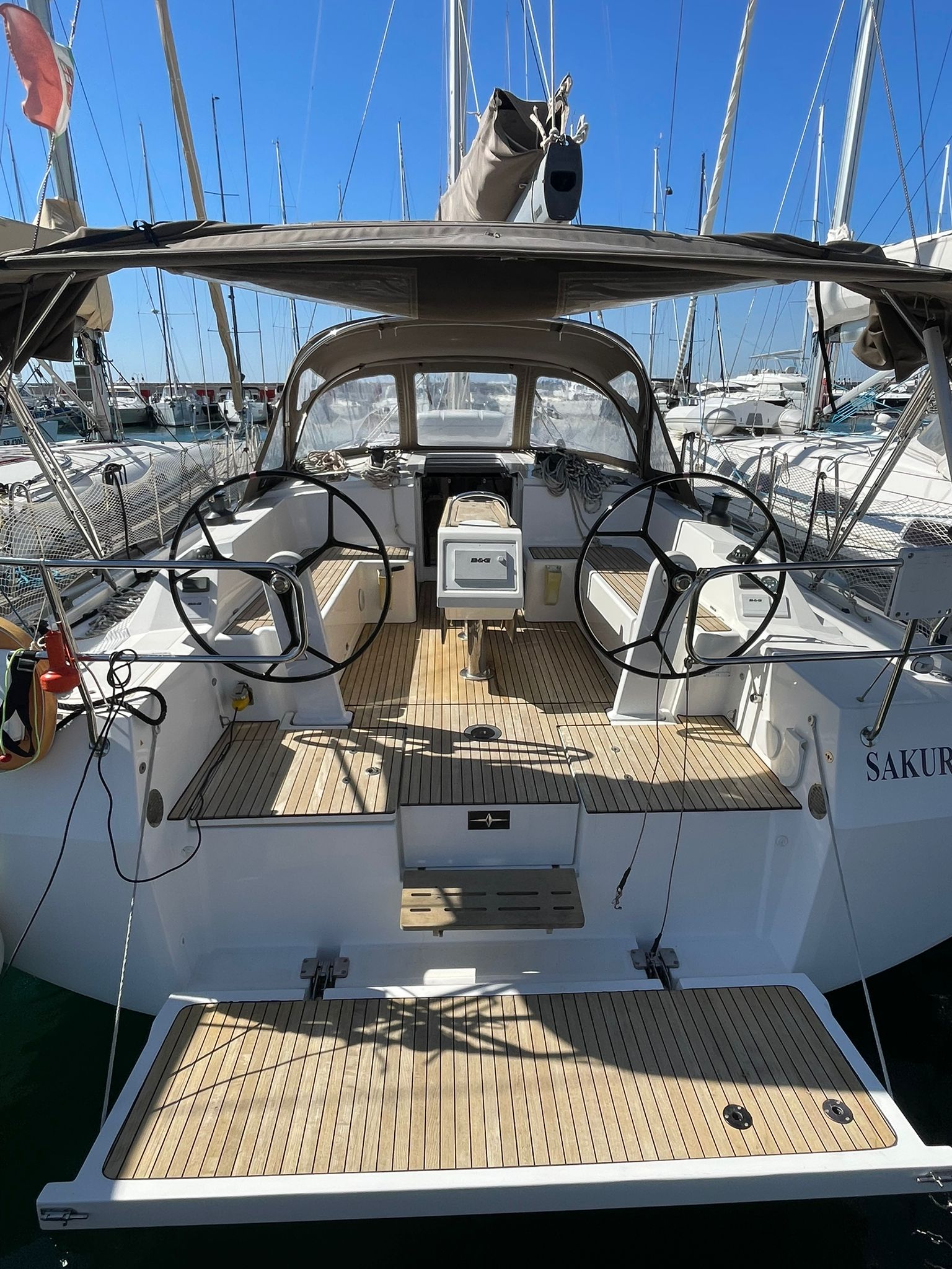 Bavaria C42 — photo 1