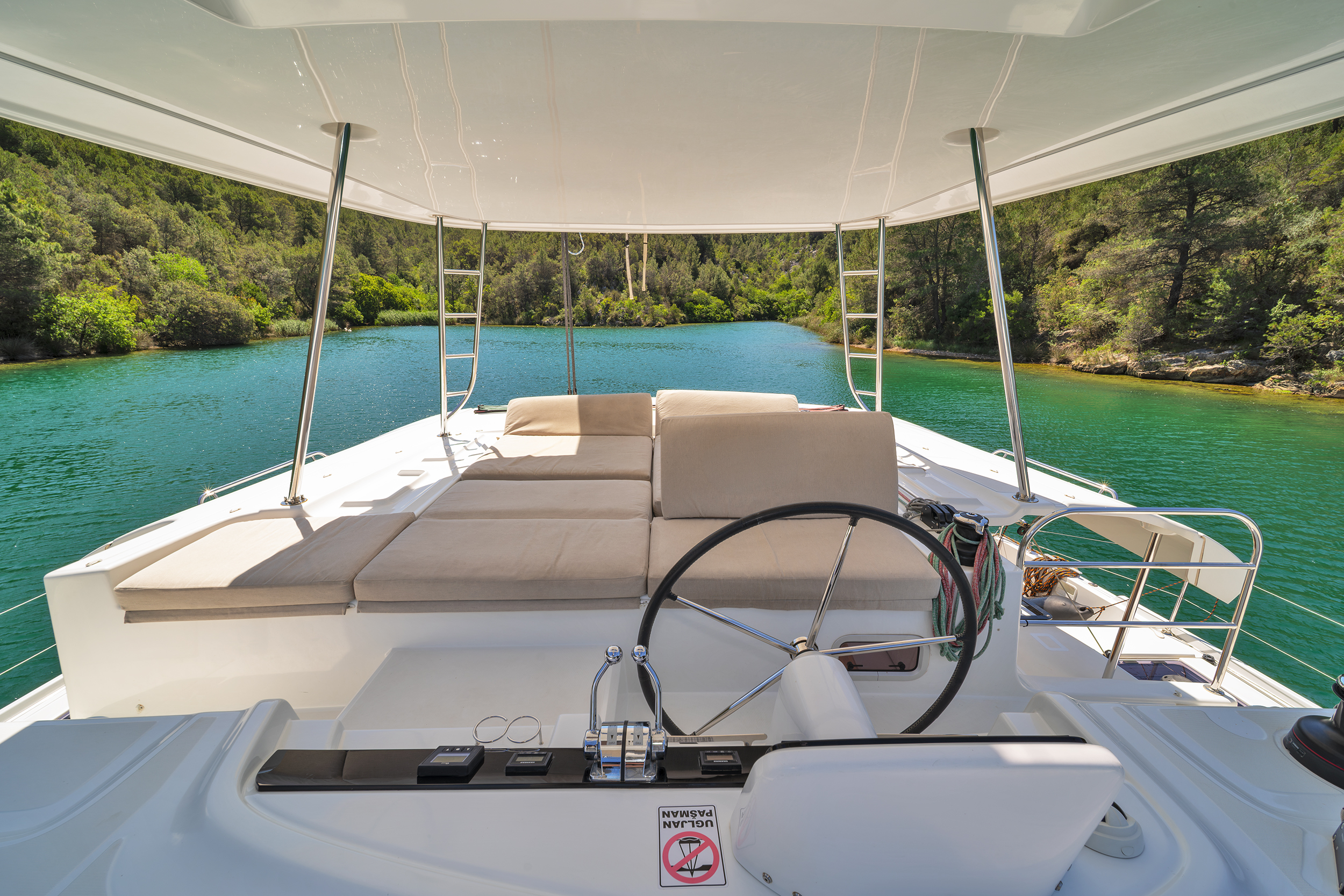 Lagoon 46 & GEN & WM — photo 16