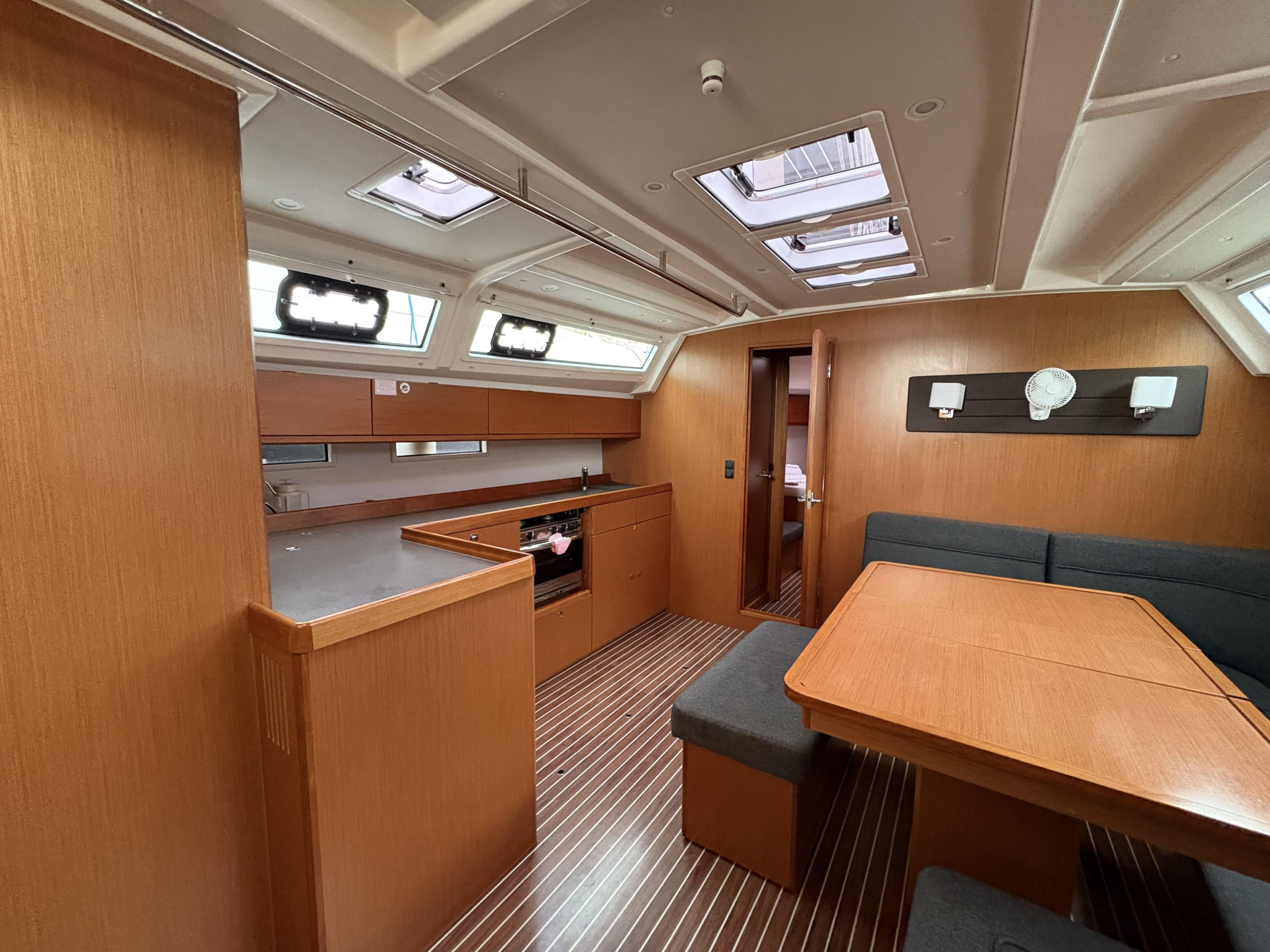 Bavaria Cruiser 46 — photo 8