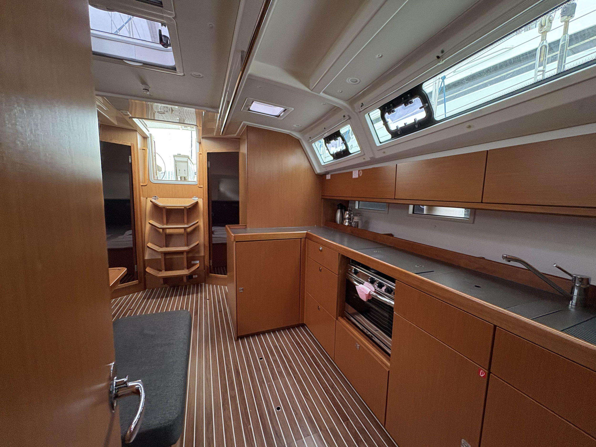 Bavaria Cruiser 46 — photo 15