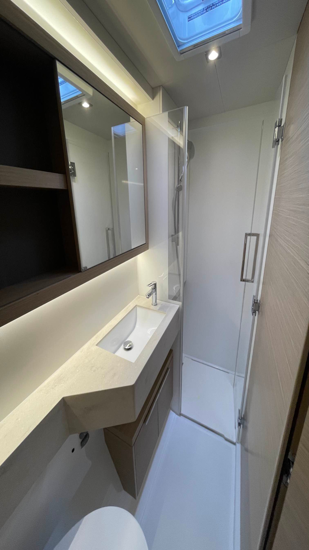 Lagoon 51 (LUXURY Equipped, SKIPPERED only) — photo 13