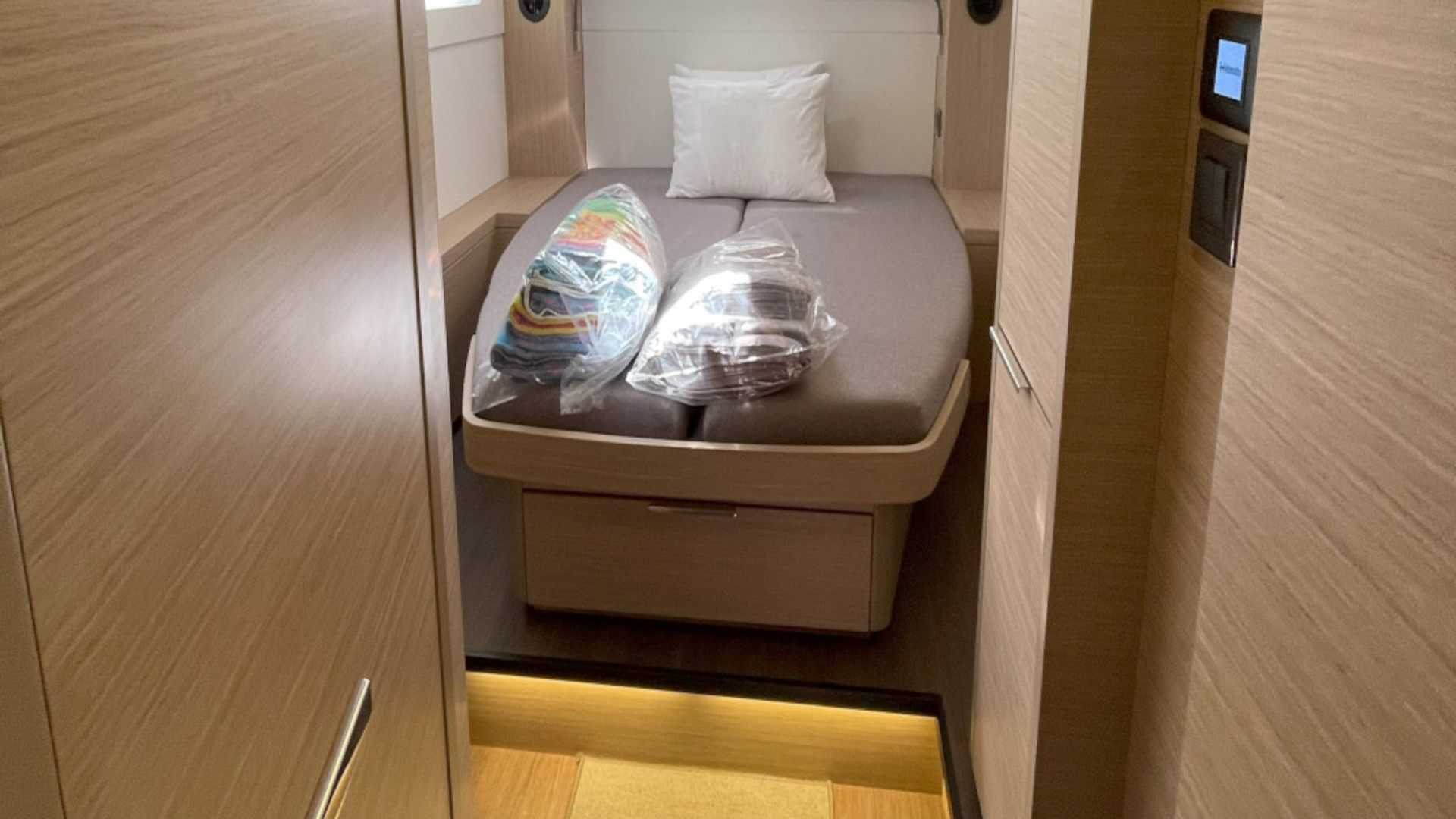Lagoon 46 (LUXURY Equipped, SKIPPERED only) — photo 12