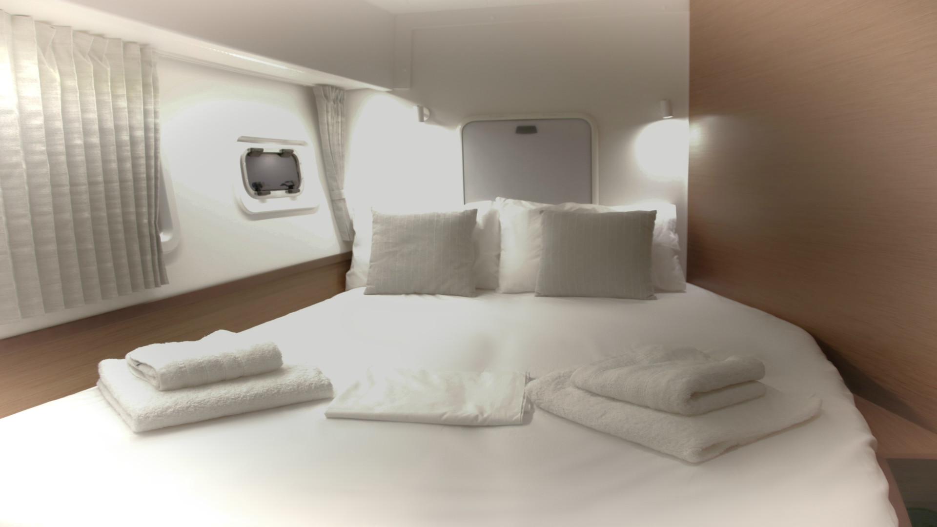 Lagoon 42 (AC, Gen, Watermaker) — photo 15