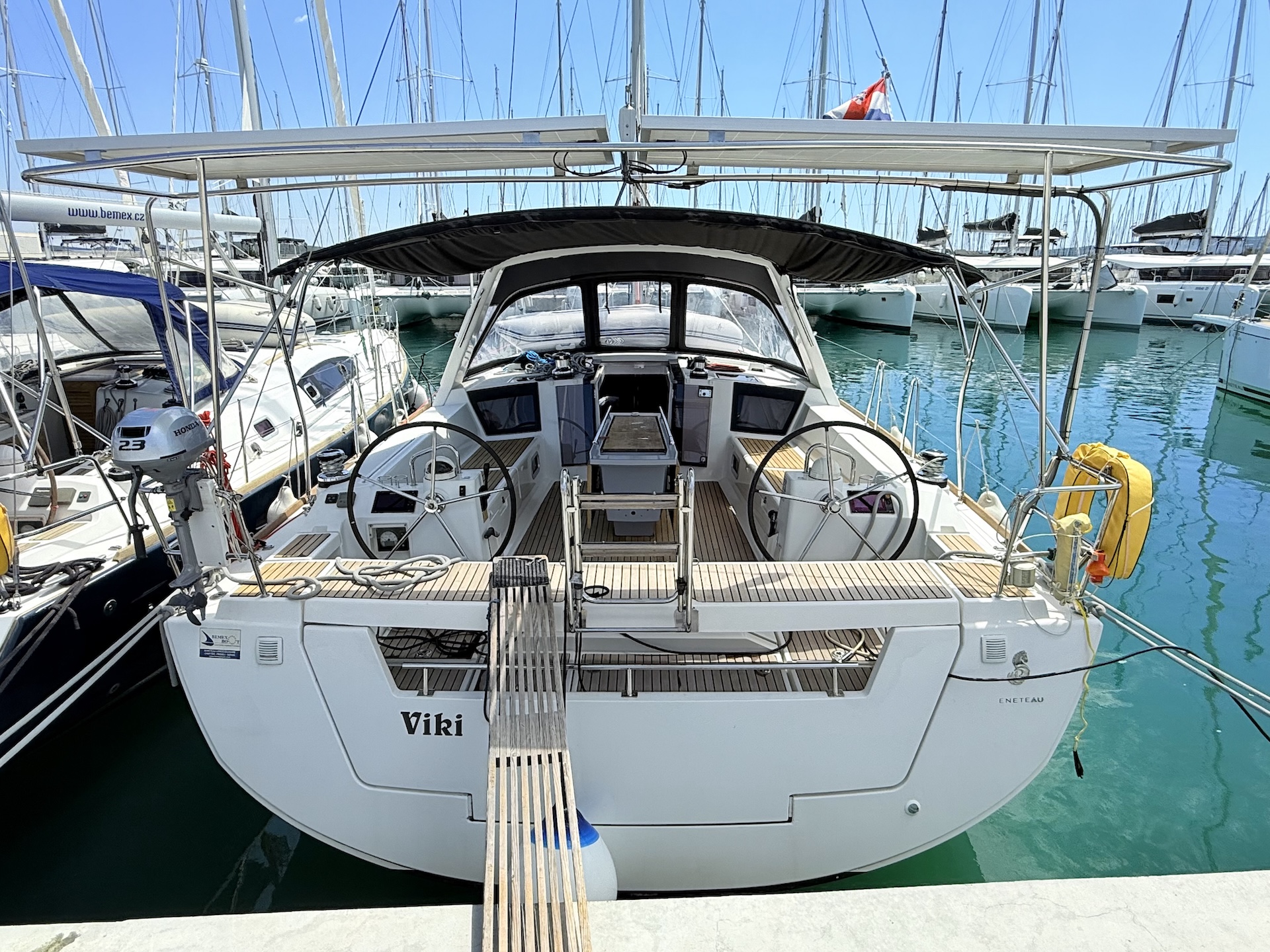 Oceanis 45 — photo 26