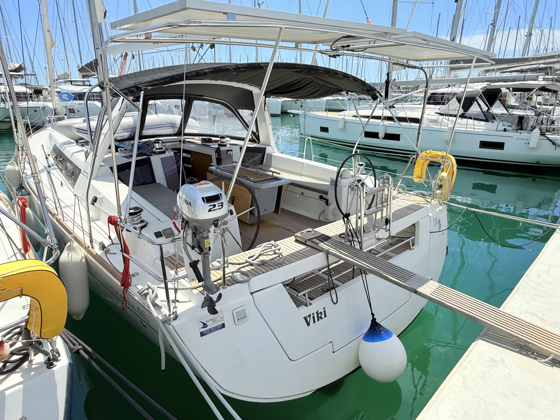 Oceanis 45 — photo 20