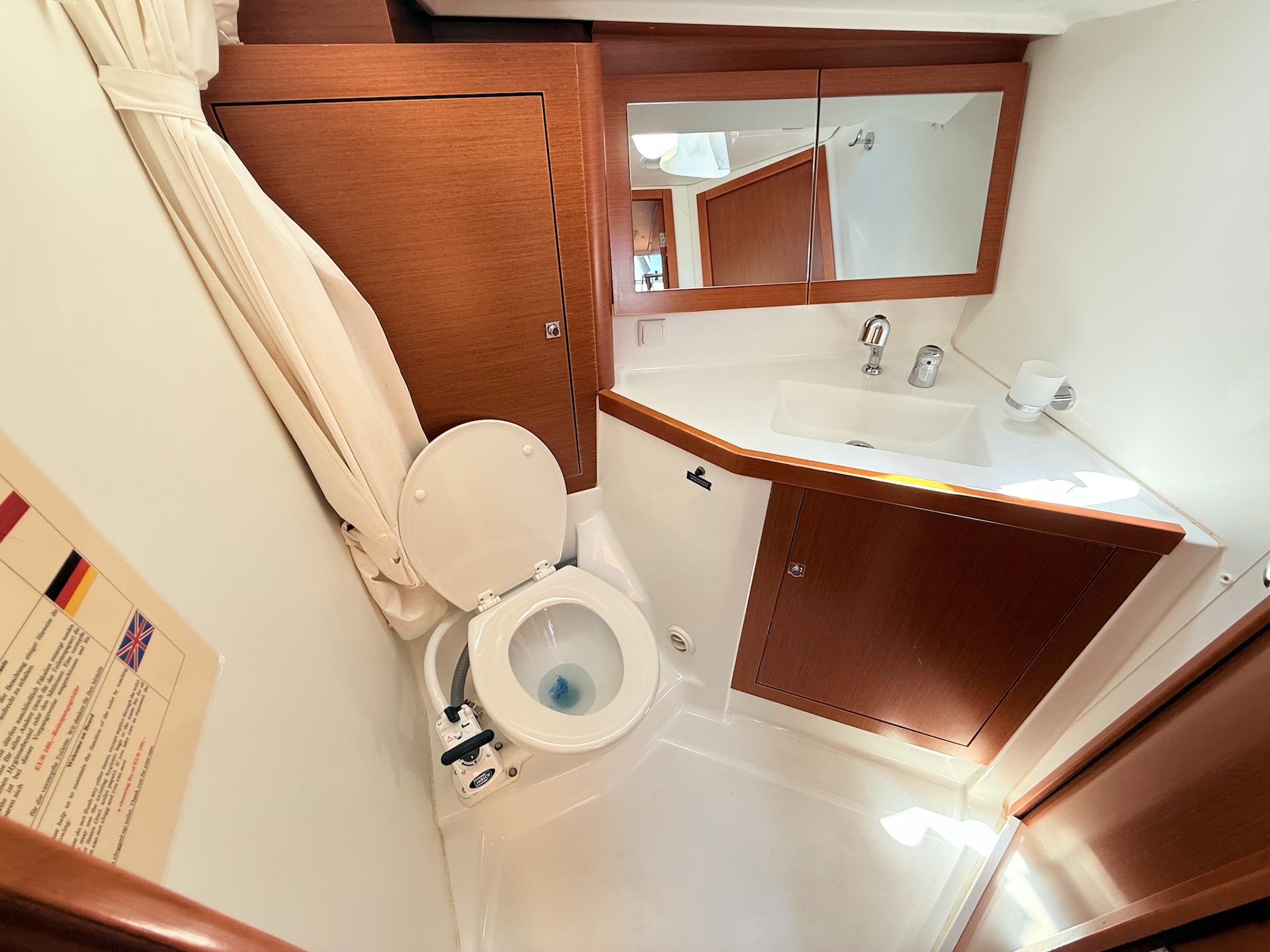 Oceanis 45 — photo 25