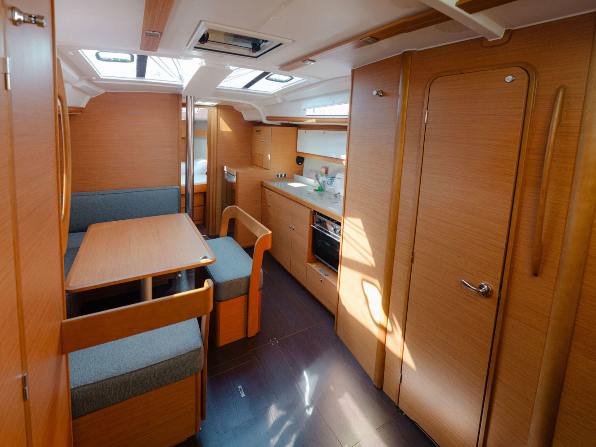 Dufour 430 — photo 8